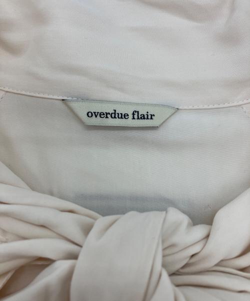overdue flair（オーバーデュー フレア）overdue flair (オーバーデュー フレア) TIE RAGLAN BLOUSE アイボリー サイズ:Freeの古着・服飾アイテム