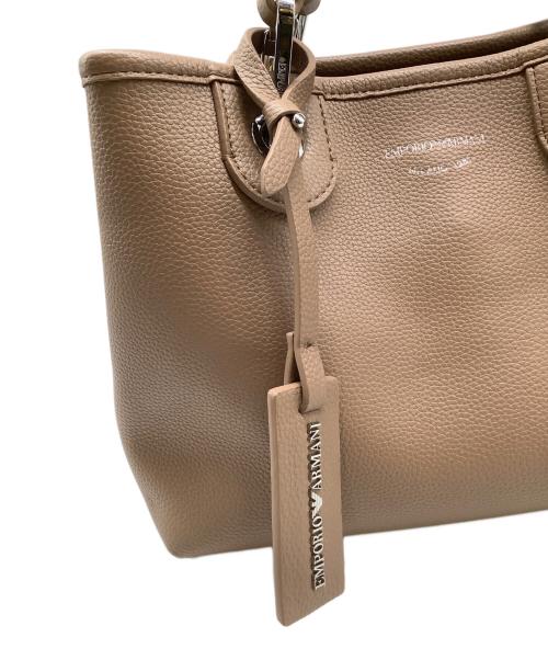 EMPORIO ARMANI（エンポリオアルマーニ）EMPORIO ARMANI (エンポリオアルマーニ) 2WAYショルダーバッグ ベージュの古着・服飾アイテム