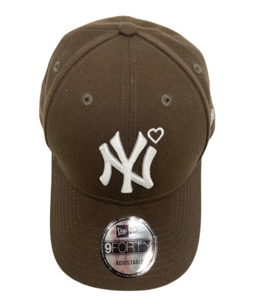 New Era（ニューエラ）New Era (ニューエラ) BASICKS (ベイシックス) 9 FORTY Yankees Heart Embroidery Cap / ベスボールキャップ ブラウンの古着・服飾アイテム