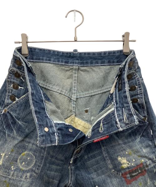 DSQUARED2（ディースクエアード）DSQUARED2 (ディースクエアード) ペイントデニムハーフパンツ インディゴ サイズ:46の古着・服飾アイテム
