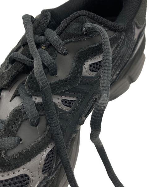 asics（アシックス）asics (アシックス) スニーカー ブラック サイズ:25の古着・服飾アイテム