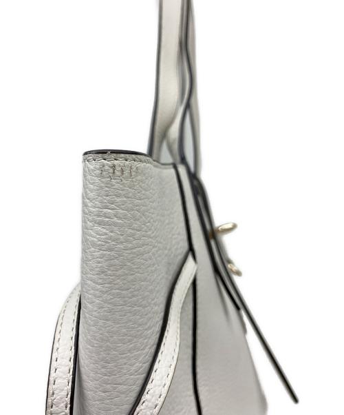 FURLA（フルラ）FURLA (フルラ) トートバッグ ホワイトの古着・服飾アイテム