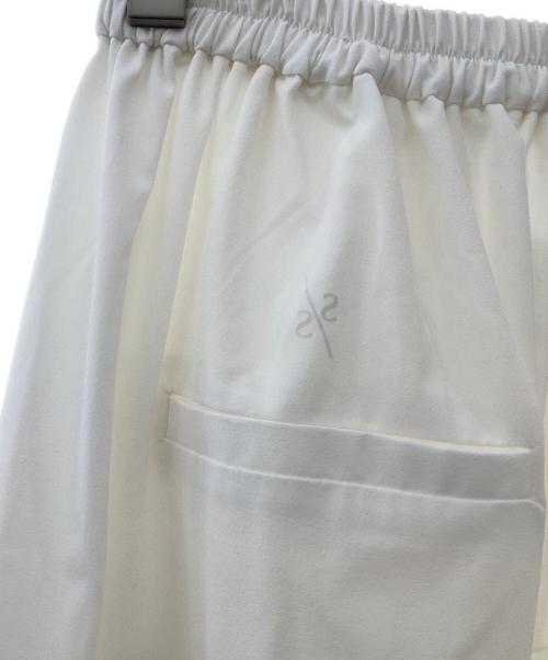 styling/（スタイリング）styling/ (スタイリング) UVカットエアリーワイドジョガーパンツ ホワイトの古着・服飾アイテム