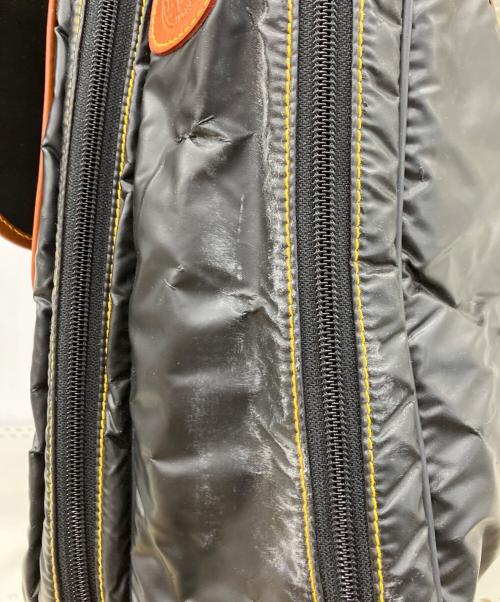 HUNTING WORLD（ハンティングワールド）HUNTING WORLD (ハンティングワールド) バチュークロス ビジネスバッグ ブラックの古着・服飾アイテム