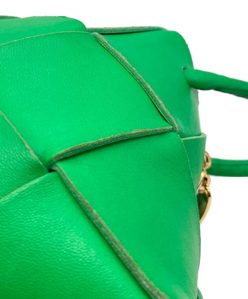 BOTTEGA VENETA（ボッテガベネタ）BOTTEGA VENETA (ボッテガベネタ) ミニカセットカメラバッグ グリーンの古着・服飾アイテム