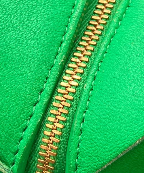 BOTTEGA VENETA（ボッテガベネタ）BOTTEGA VENETA (ボッテガベネタ) ミニカセットカメラバッグ グリーンの古着・服飾アイテム