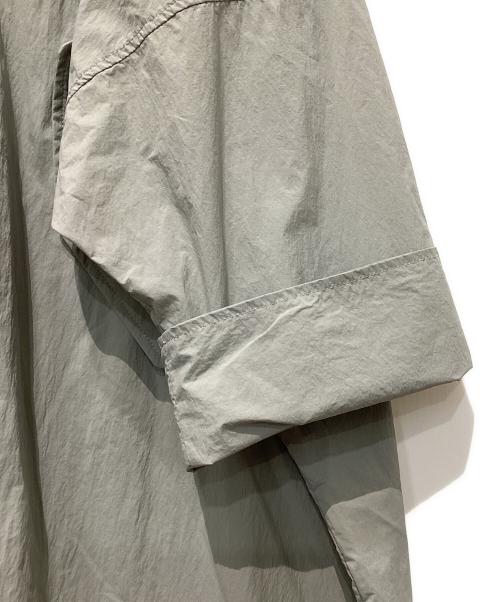 Maison Margiela（メゾンマルジェラ）Maison Margiela (メゾンマルジェラ) RECYCLED NYLONオーバーサイズコート グレー サイズ:sの古着・服飾アイテム