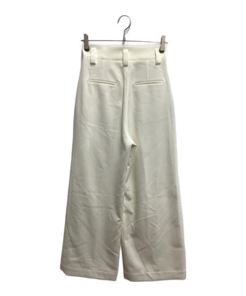 cygne（シーニュ）cygne (シーニュ) ハイウエストタックワイドパンツ オフホワイトの古着・服飾アイテム