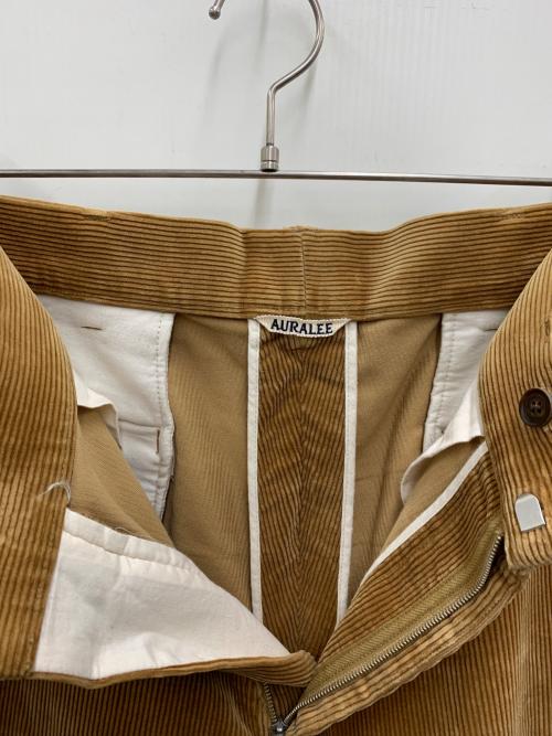 AURALEE（オーラリー）AURALEE (オーラリー) WASHED CORDUROY WIDE SLACKS ブラウン サイズ:3の古着・服飾アイテム