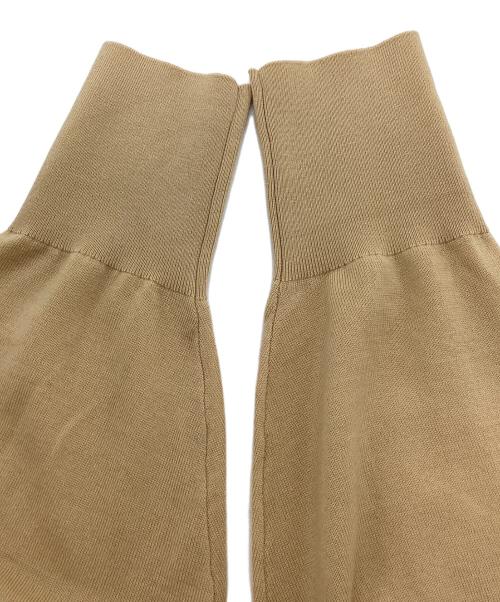 L'appartement（アパルトモン）L'Appartement (アパルトモン) WISH High Gauge V Neck Pullover ベージュ サイズ:Freeの古着・服飾アイテム
