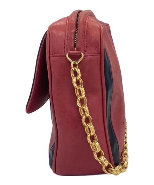 CHANEL（シャネル）CHANEL (シャネル) チェーンショルダーバッグ レッド×ブラックの古着・服飾アイテム