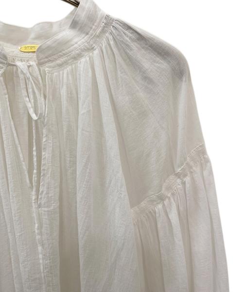 MUSE de Deuxieme Classe（ミューズ ドゥーズィエム クラス）MUSE de Deuxieme Classe (ミューズ ドゥーズィエム クラス) SMOCK ギャザー プルオーバー ホワイト サイズ:Fの古着・服飾アイテム
