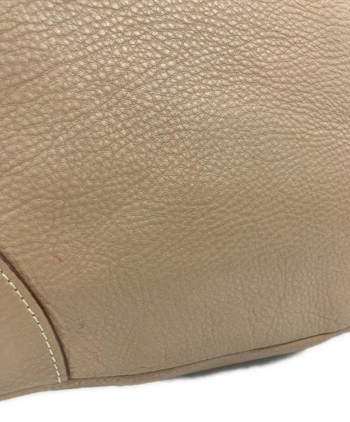 PRADA（プラダ）PRADA (プラダ) ショルダーバッグ ベージュの古着・服飾アイテム