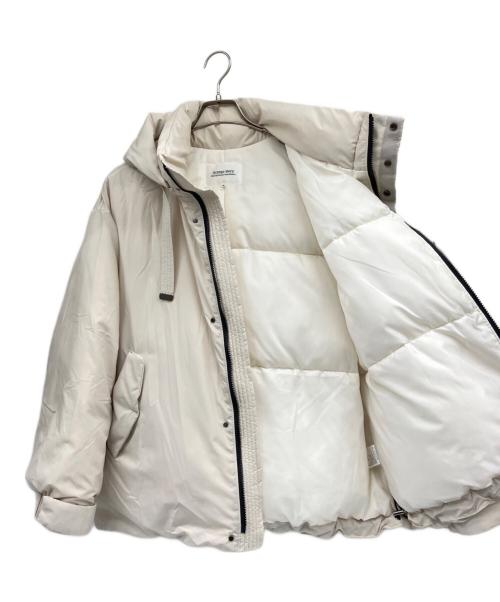 ARPEGE STORY（アルページュストーリー）ARPEGE STORY (アルページュストーリー) MINOTECH中綿コート ベージュ サイズ:SIZE2の古着・服飾アイテム