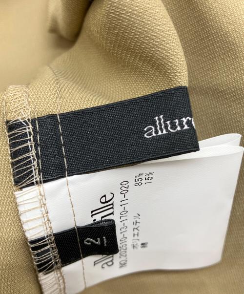 allureville（アルアバイル）allureville (アルアバイル) CRISPYカルゼターンバックシャツ ベージュ サイズ:2の古着・服飾アイテム
