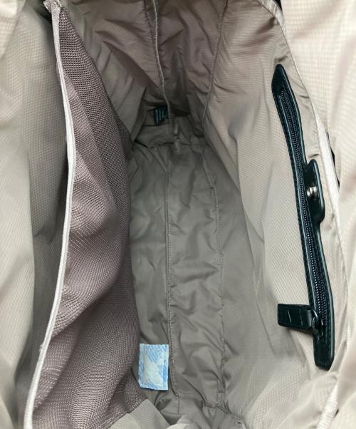 Vee Collective（ヴィーコレクティヴ）VEE COLLECTIVE (ヴィーコレクティヴ) ダイヤモンドキルティングショッパー オリーブの古着・服飾アイテム