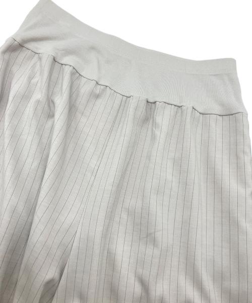 BEARDSLEY（ビアズリー）BEARDSLEY (ビアズリー) ストライプウエストリブパンツ グレー サイズ:2の古着・服飾アイテム
