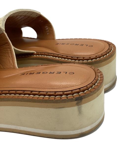 CLERGERIE（クレジュリー）CLERGERIE (クレジュリー) プラットフォームサンダル ベージュ サイズ:37の古着・服飾アイテム