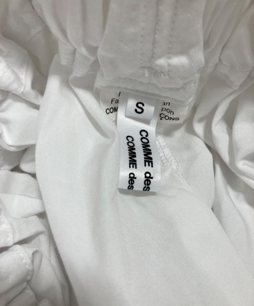 COMME des GARCONS COMME des GARCONS（コムデギャルソン コムデギャルソン）COMME des GARCONS COMME des GARCONS (コムデギャルソン コムデギャルソン) ギャザーミディスカート ホワイト サイズ:Sの古着・服飾アイテム