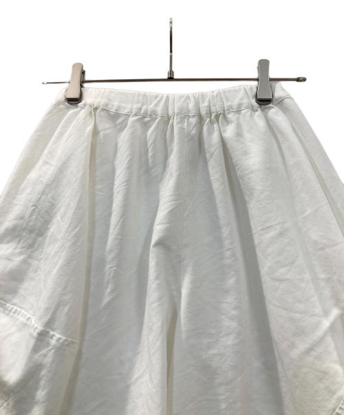 BLACK COMME des GARCONS（ブラックコムデギャルソン）BLACK COMME des GARCONS (ブラックコムデギャルソン) 変形バルーンスカンツ ホワイト サイズ:XSの古着・服飾アイテム