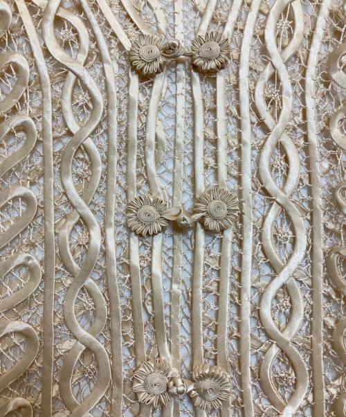 TODAYFUL（トゥデイフル）TODAYFUL (トゥデイフル) Embroidery Middle Vest ベージュ サイズ:Freeの古着・服飾アイテム