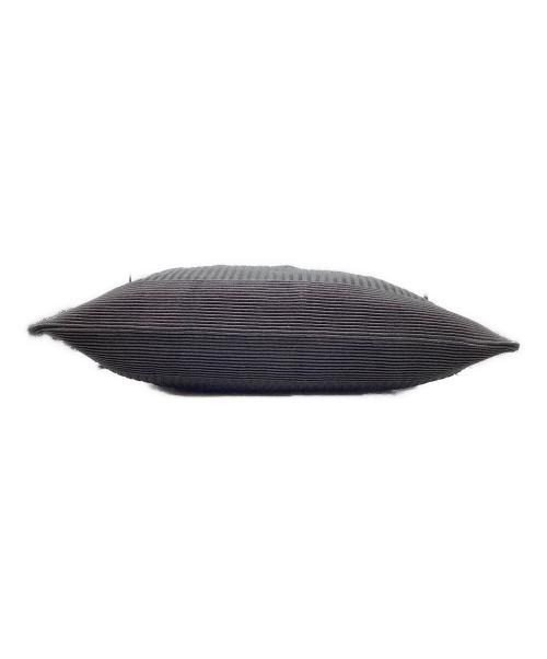 CFCL（シーエフシーエル）CFCL (シーエフシーエル) STRATA SHOULDER BAGの古着・服飾アイテム