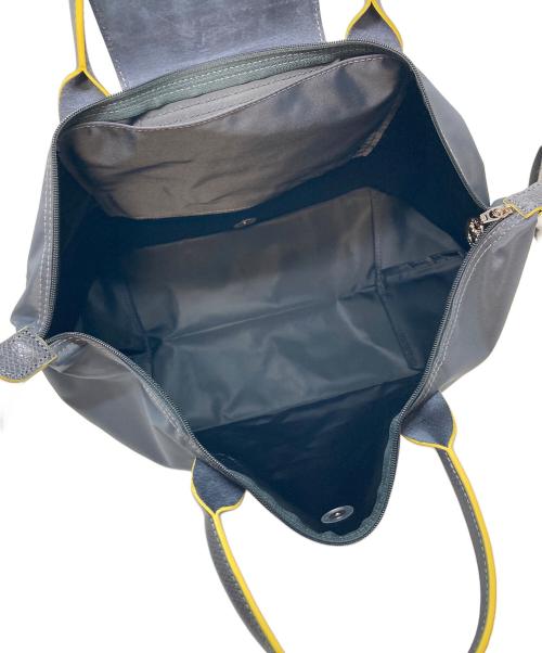 LONGCHAMP（ロンシャン）LONGCHAMP (ロンシャン) トートバッグ　ハンドバッグ　ナイロンバッグ ブラック サイズ:実寸参照の古着・服飾アイテム