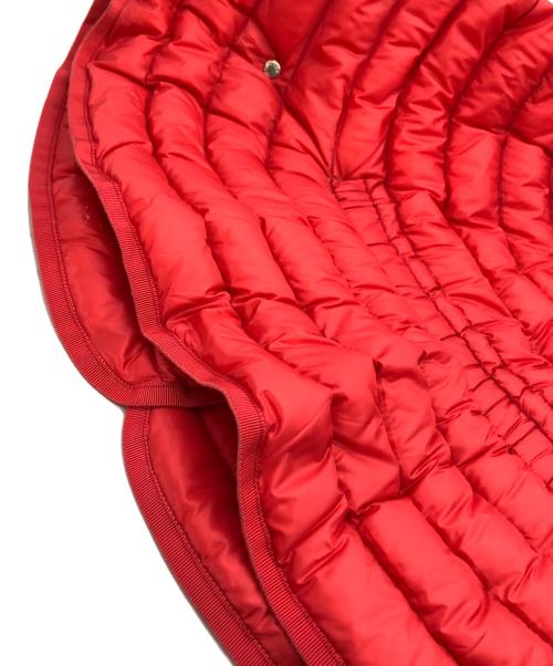 MONCLER（モンクレール）MONCLER (モンクレール) ダウンポンチョ レッド サイズ:SIZE 2の古着・服飾アイテム