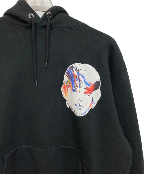 ON AIR（オン エアー）ON AIR (オン エアー) GOLDWOOD ARTWORKS KYNE (キネ) プルオーバーパーカー ブラック サイズ:Lの古着・服飾アイテム