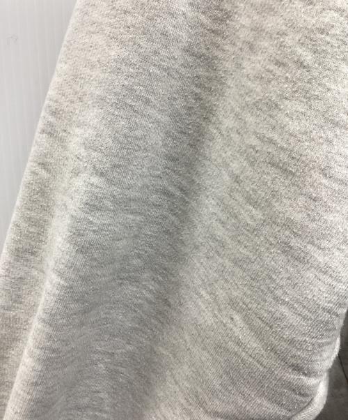 stussy（ステューシー）stussy (ステューシー) WORLD TOUR HOODIE ライトグレー サイズ:Sの古着・服飾アイテム