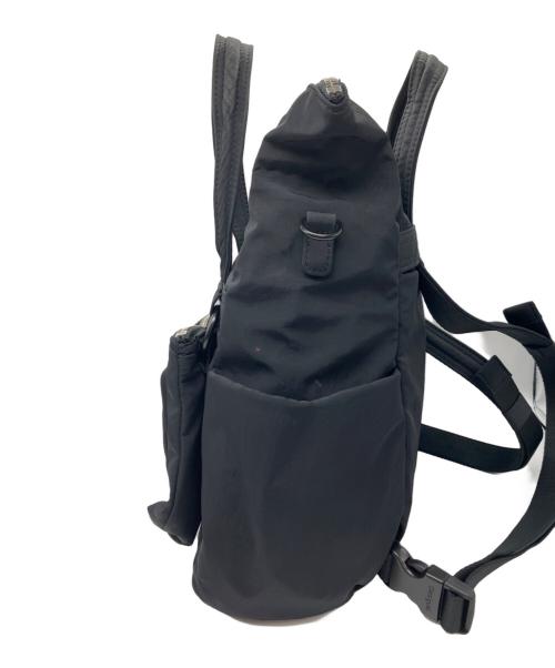 Desigual（デシグアル）Desigual (デシグアル) Voyager マルチポジション ミドルバックパック ブラック サイズ:下記参照の古着・服飾アイテム
