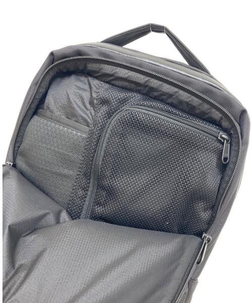 THE NORTH FACE（ザ ノース フェイス）THE NORTH FACE (ザ ノース フェイス) シャトルデイパックスリム ブラックの古着・服飾アイテム