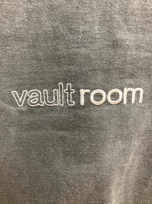 VAULTROOM（ボルトルーム）VAULTROOM (ボルトルーム) COVER (カバー) 赤見かるび (アカミカルビ) VR × LAPKARU TEE  ブラック サイズ:SIZE XLの古着・服飾アイテム
