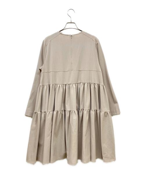 YORI（ヨリ）YORI (ヨリ) ティアードロングブラウス ベージュ サイズ:38の古着・服飾アイテム