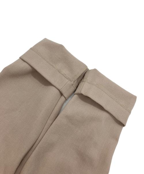 YORI（ヨリ）YORI (ヨリ) ティアードロングブラウス ベージュ サイズ:38の古着・服飾アイテム