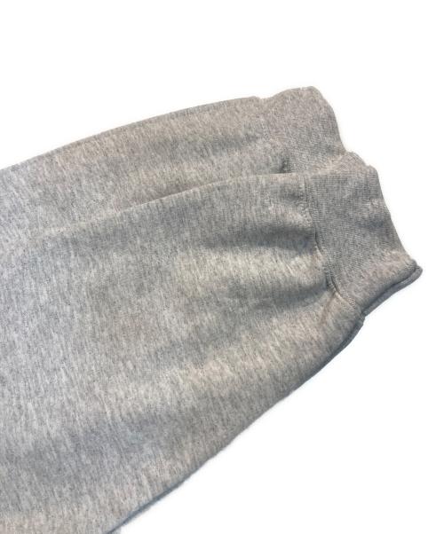 UNDER R Art by Alexis Ross（アレクシスロス）UNDER R Art by Alexis Ross (アレクシスロス) PARCO クルー ネック スウェット グレー サイズ:XLの古着・服飾アイテム