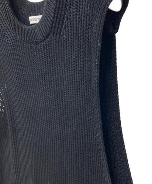 EVERYDAY I LIKE.（エヴリデイ アイ ライク）EVERYDAY I LIKE. (エヴリデイ アイ ライク) Polite ニット ベスト ブラック サイズ:Freeの古着・服飾アイテム