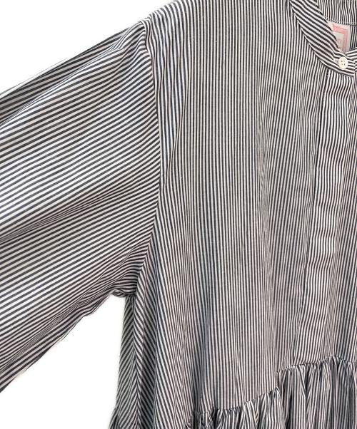 BEARDSLEY（ビアズリー）BEARDSLEY (ビアズリー) 先染めギャザーワンピース グレー サイズ:1の古着・服飾アイテム