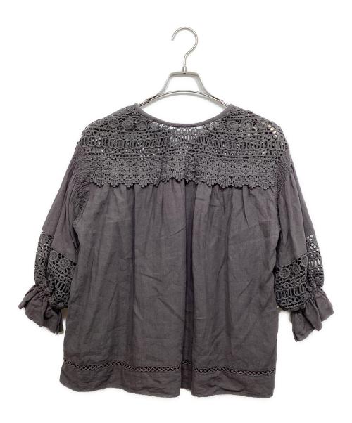 CLOTH&CROSS（クロスアンドクロス）CLOTH&CROSS (クロスアンドクロス) クラシックレースブラウス グレー サイズ:Fの古着・服飾アイテム