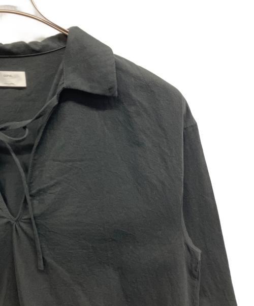 cepie.（セピエ）cepie. (セピエ) Vネックブラウス ブラック サイズ:Freeの古着・服飾アイテム