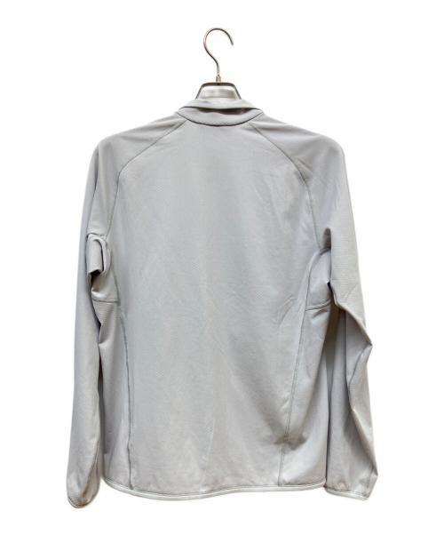 ARC'TERYX（アークテリクス）ARC'TERYX (アークテリクス) アウトドアウェア(ジャケット) グレー サイズ:SIZE Mの古着・服飾アイテム