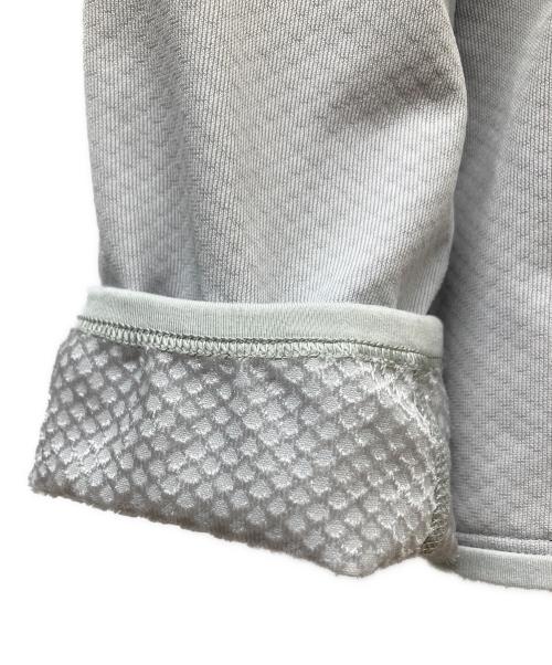 ARC'TERYX（アークテリクス）ARC'TERYX (アークテリクス) アウトドアウェア(ジャケット) グレー サイズ:SIZE Mの古着・服飾アイテム