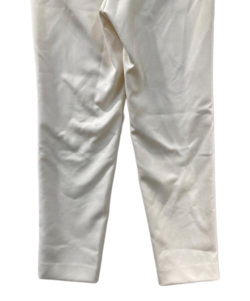 theory luxe（セオリーリュクス）theory luxe (セオリーリュクス) テーパードパンツ ホワイト サイズ:36 未使用品の古着・服飾アイテム