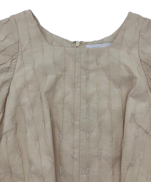 jemma. atelier（ジェマアトリエ）jemma. atelier (ジェマアトリエ) ジャカードテントライントップス ベージュ サイズ:1の古着・服飾アイテム