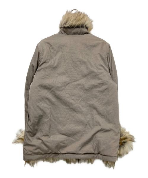 PERVERZE（パーバーズ）PERVERZE (パーバーズ) リバーシブルフェイクファーコート ベージュ×ブラウン サイズ:Fの古着・服飾アイテム