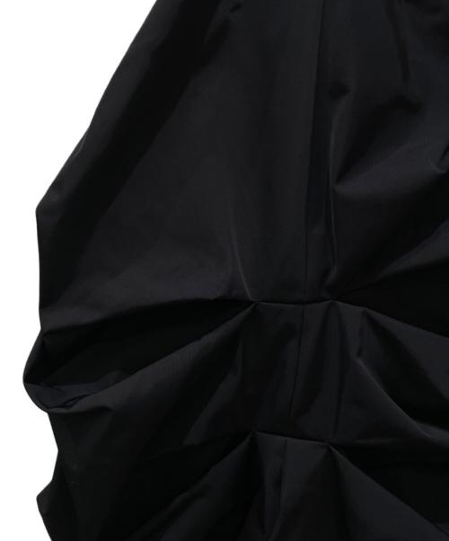 ENFOLD（エンフォルド）ENFOLD (エンフォルド) メモリーツイルランダムタックスカート ブラック サイズ:38の古着・服飾アイテム