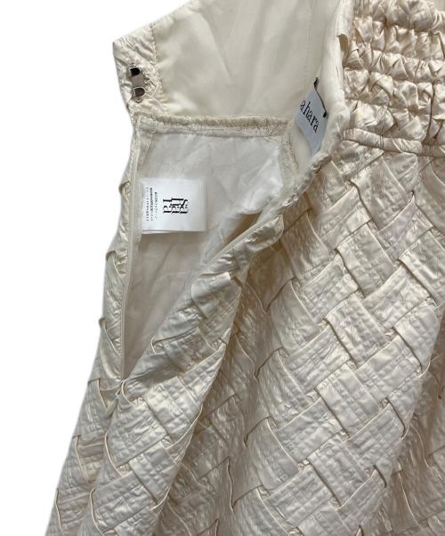 sahara（サハラ）sahara (サハラ) Smocking Design Dress アイボリー サイズ:FREEの古着・服飾アイテム