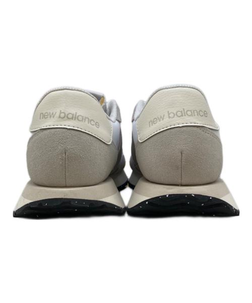 NEW BALANCE（ニューバランス）NEW BALANCE (ニューバランス) ローカットスニーカー ホワイト サイズ:29の古着・服飾アイテム