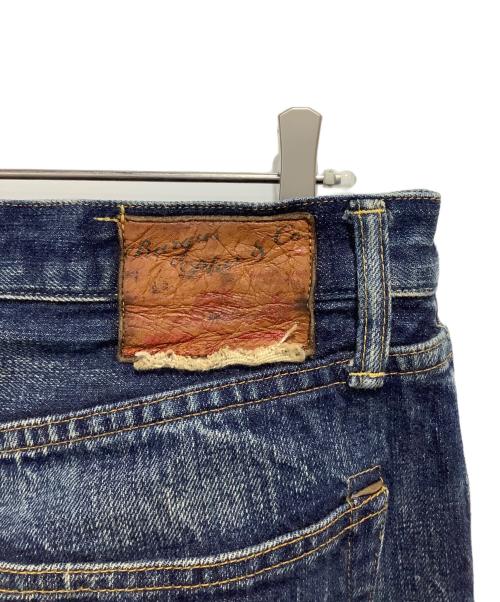 BURGUS PLUS（バーガスプラス）BURGUS PLUS (バーガスプラス) デニムパンツ インディゴ サイズ:W33の古着・服飾アイテム