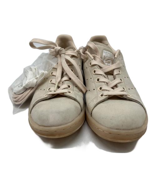 adidas（アディダス）adidas (アディダス) STAN SMITH EMMI ベージュ サイズ:22.5の古着・服飾アイテム